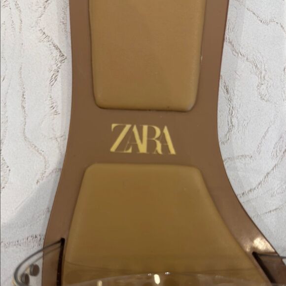 ZARA clear slides gold studs sandals 39 fit like size 8.5 - Picture 5 of 12